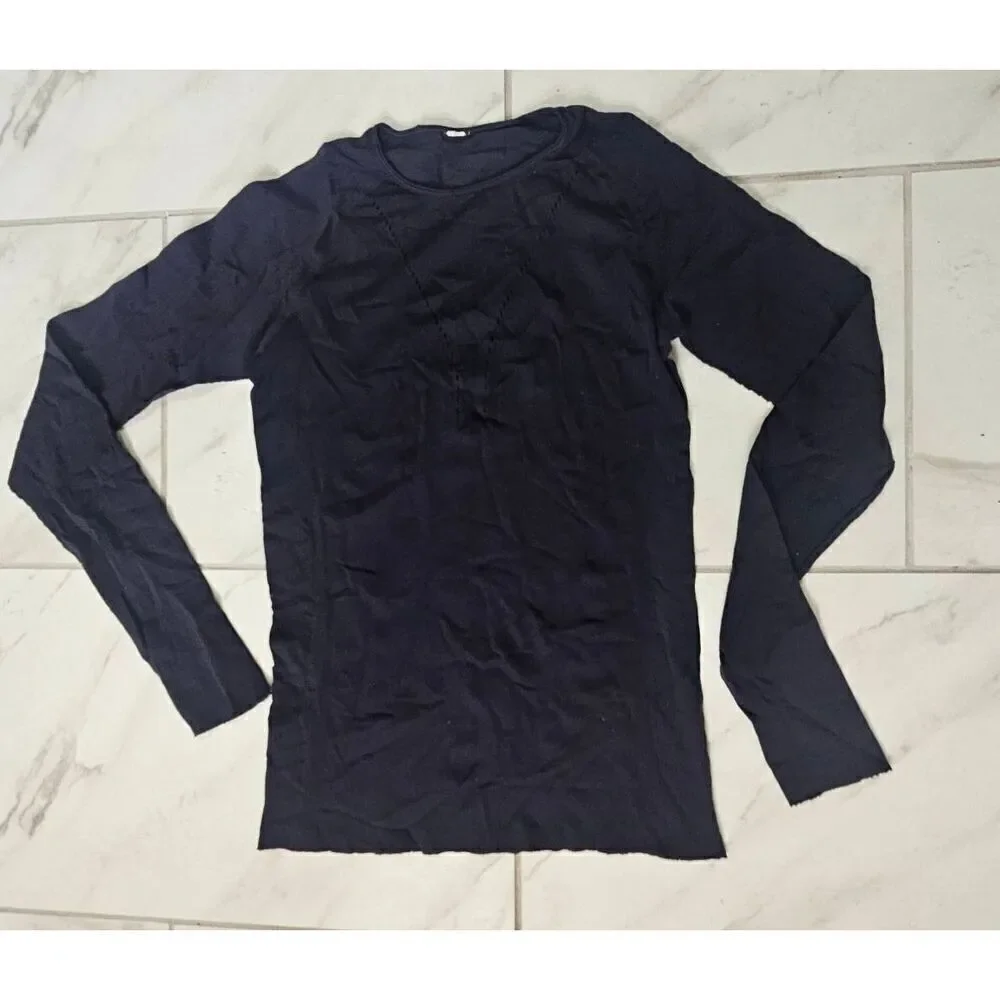 Lululemon Dark Navy Blue Reveal Long Sleeve Size 4/6 RARE Special Edition Breeze